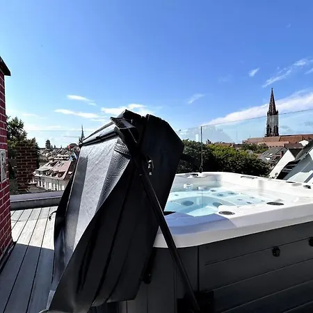 Historical Luxury Homes - Exclusive Selection Apartment