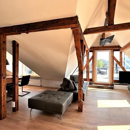 Historical Luxury Homes - Exclusive Selection