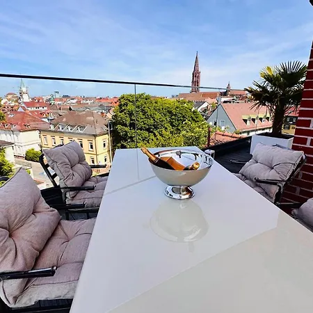 Historical Luxury Homes - Exclusive Selection